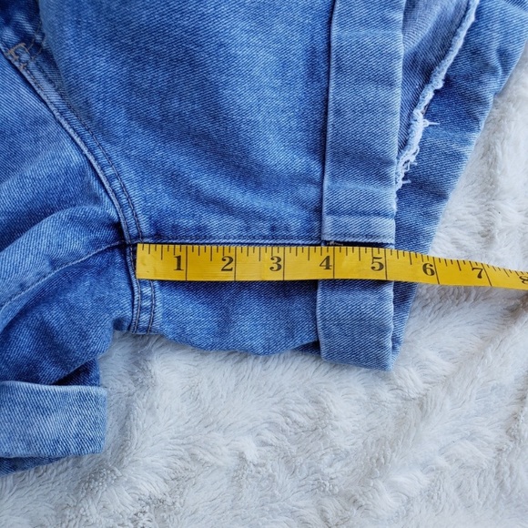 New York & Company Size 14 Jean Shorts Great - EUC - Picture 7 of 8